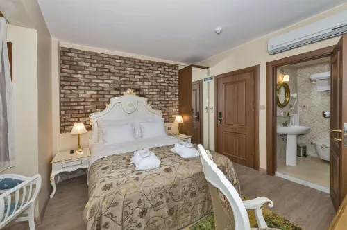 By Murat Royal Hotel Galata Photos