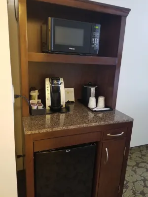 Hilton Garden Inn Oxnard/Camarillo Photos