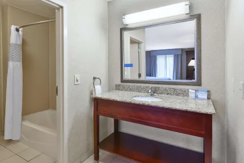 Hampton Inn Detroit/Southgate Photos