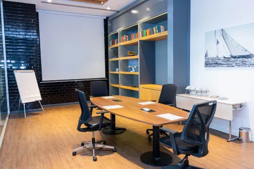 Tav Airport Hotel Izmir Business Photos
