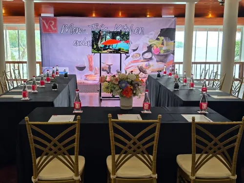 Mom Tri's Villa Royale Бизнес-удобства Photos