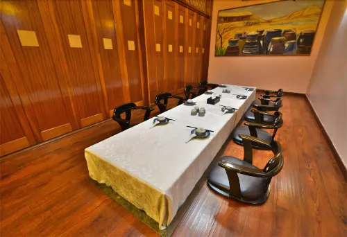 Arirang Hotel Restauration Photos