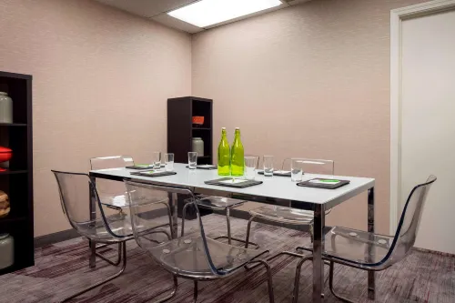 Sonesta Select Los Angeles Torrance South Bay Business Photos