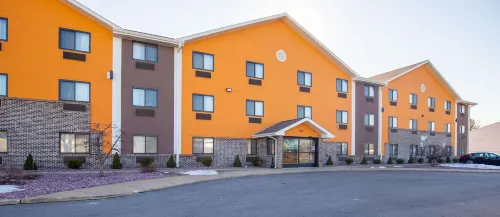 Quality Inn & Suites Hammond Near I-8090 Exterior Photos