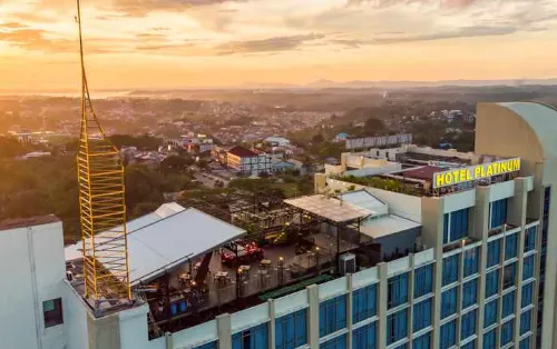 Platinum Hotel & Convention Hall Balikpapan Dekat Hotel Photos