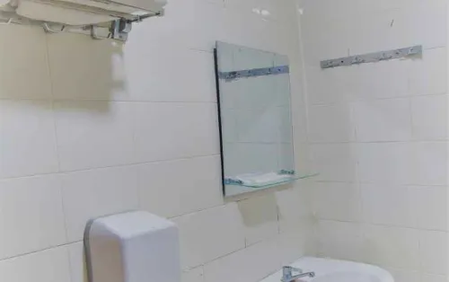 Pia Hotel Cirebon Værelser Photos