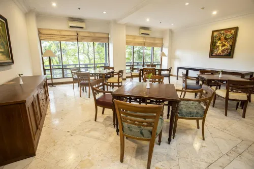 Mesra Business & Resort Hotel Restauration Photos