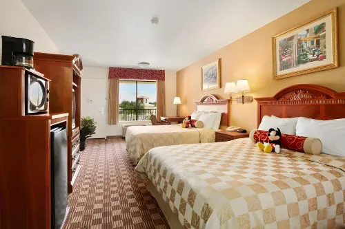 Cortona Inn and Suites Anaheim Resort Camere Photos