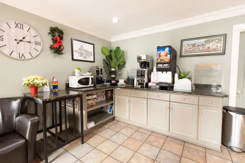 King Frederik Inn Dining Photos
