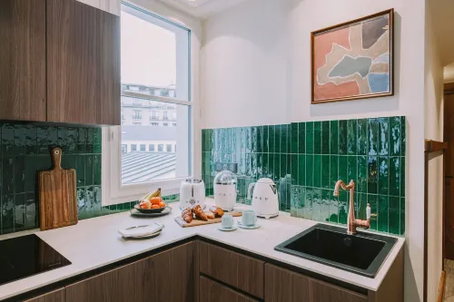 1,75 Paris la Trêve Zimmer Photos