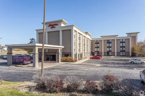 Hampton Inn des Moines-Airport Esterni Photos