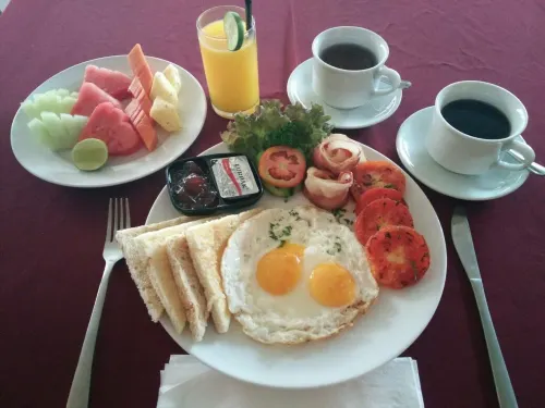 Grand La Walon Hotel Dining Photos