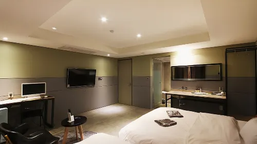 SR Design Hotel Photos