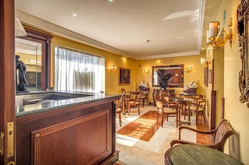 Aurelius Art Gallery Hotel Dining Photos