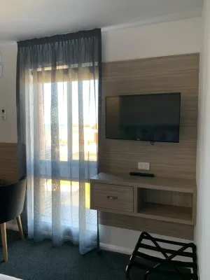 Jervis Bay Motel Rooms Photos