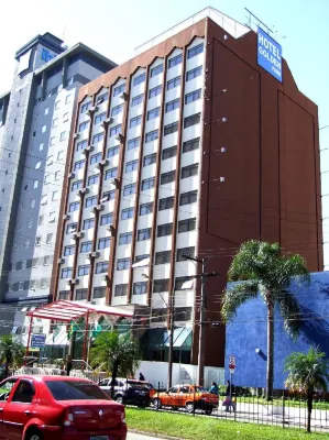 Hotel Golden Park Curitiba by Nacional Inn Esterni Photos