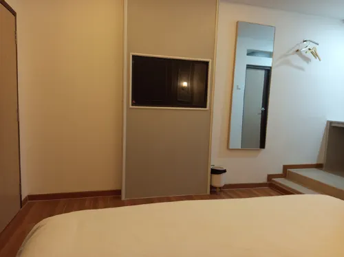 HOTEL LENGKONG 2 Kamar Photos