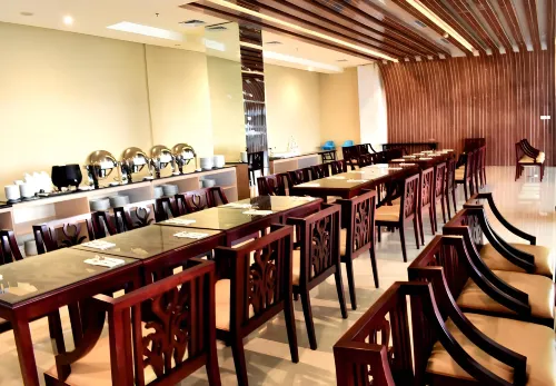 Grand Metro Hotel Tasikmalaya Mahlzeiten Photos