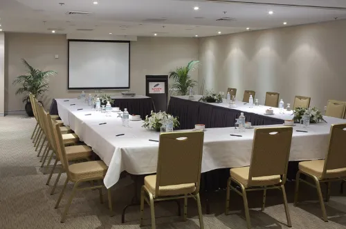 The Sydney Boulevard Hotel Fasilitas Bisnis Photos