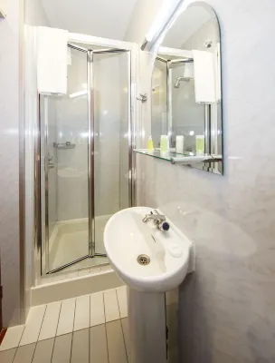 Regency House Hotel Rooms Photos