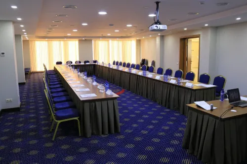 Colosseum Marina Hotel Бизнес-удобства Photos