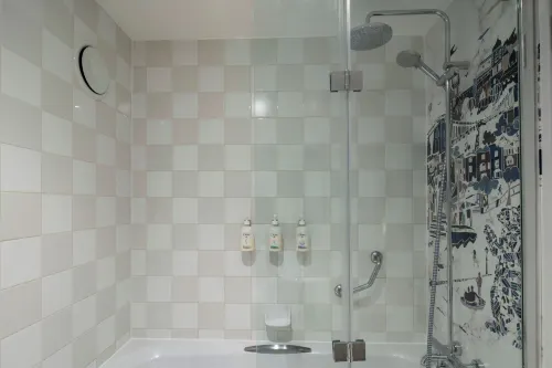 Holiday Inn Bristol - Filton Rum Photos