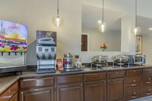 Best Western Plus Executive Inn Dining Photos