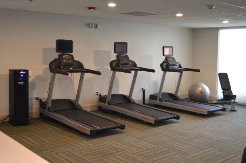 Holiday Inn Express & Suites Miami - Hialeah Leisure & Recreation Photos