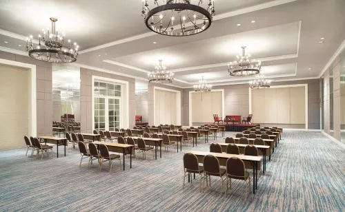 Four Points by Sheraton Bandung Fasilitas Bisnis Photos