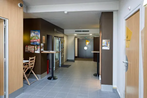 B&B Hotel Colmar Vignobles Ouest Espaces publics Photos