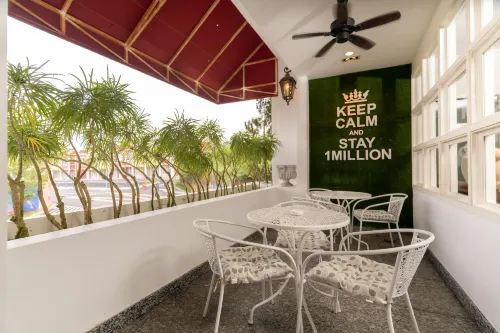 1 Million Hotel Aree comuni Photos