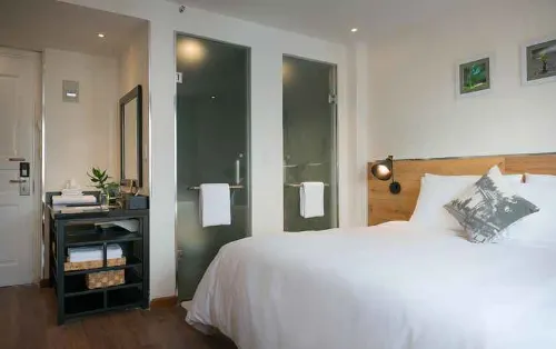 C Central Hotel Номера Photos