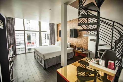 Fairwind Hotel Miami Photos