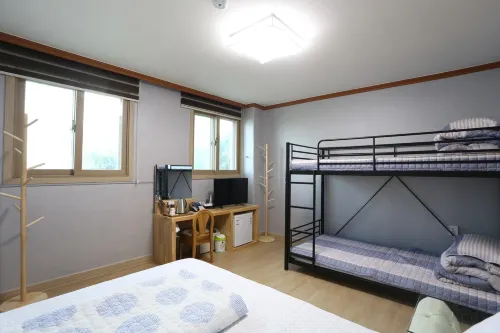 Oceanview Motel Sokcho Photos
