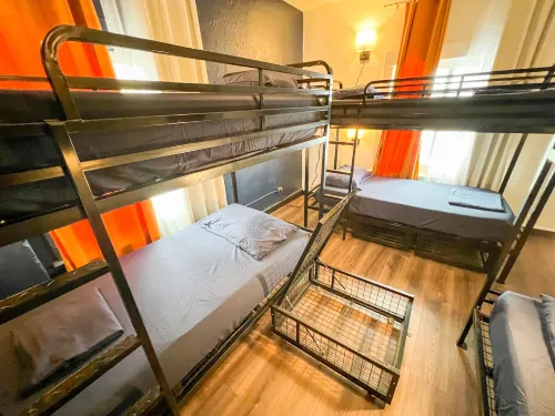 ITH Mission Beach Backpacker Hostel Rooms Photos