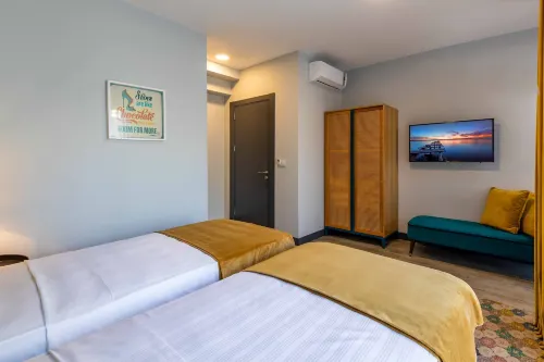Green Parrot Hotel Istanbul Photos