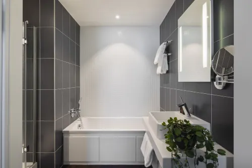 Cove Centrum Rooms Photos