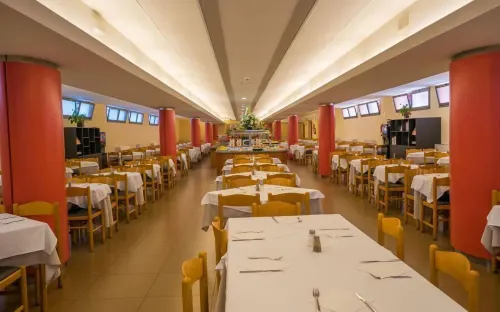 Tossa Beach Center Ristorazione Photos