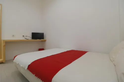 RedDoorz Plus @ Kapuk Business Park Photos