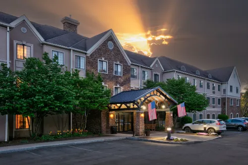 Staybridge Suites Corning Extérieur Photos