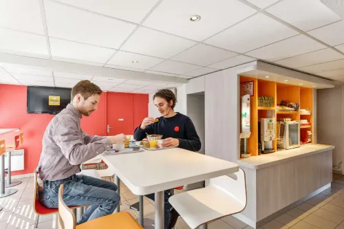 Hôtel Première Classe Deauville Espaces publics Photos