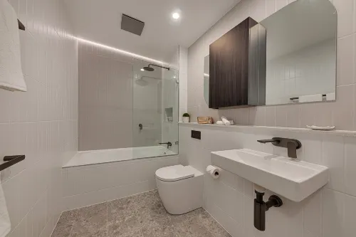 Littomore Suites Kingswood Photos