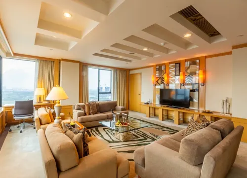 Khách sạn Renaissance Riverside Sài Gòn Phòng Photos