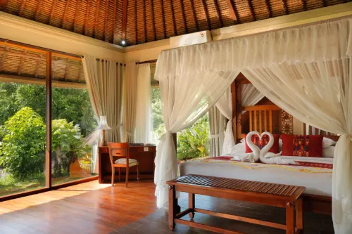 Santi Mandala Villa & Spa Chambres Photos
