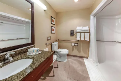 Comfort Suites Near Six Flags Magic Mountain Rooms Photos