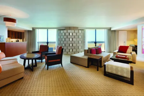 Hyatt Regency Waikiki Beach Resort & Spa Photos