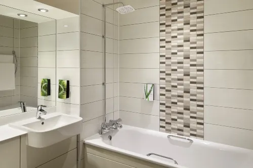Premier Inn London Southwark (Southwark Station) Huoneet Photos