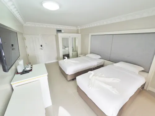 Romance Hotel Sukhumvit 97 Værelser Photos