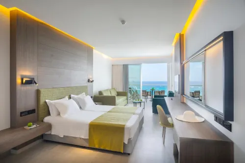 Cavo Maris Beach Hotel Номера Photos