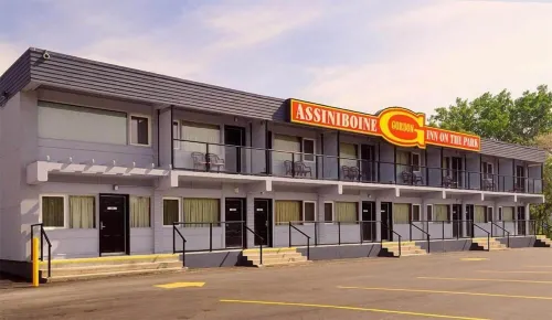 Assiniboine Gordon Inn on the Park Exterior Photos